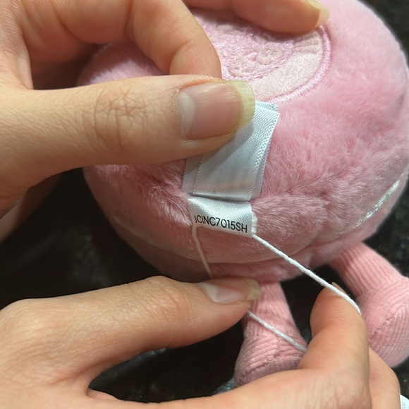 Jellycat Authentic Amuseables Mia Macaron - Picture 5 of 7